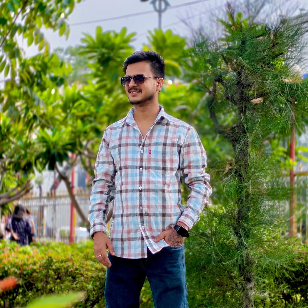 Owner of Techieed mobile shop